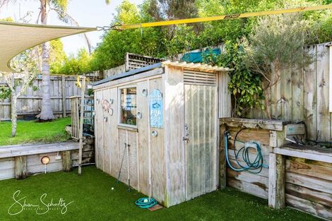 Photo of property in 8 Montaine Place, Maungaturoto, 0520