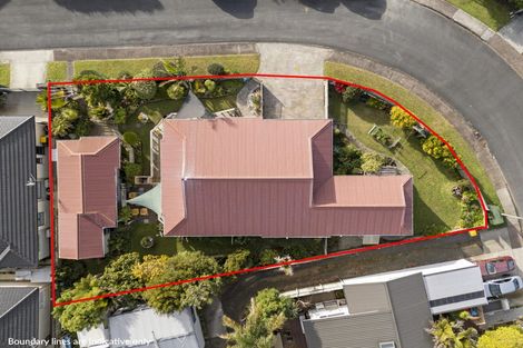 Photo of property in 6 Lillian Place, Orewa, 0931