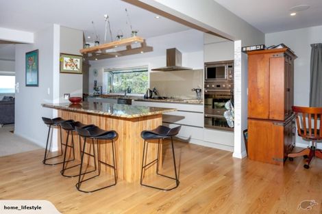 Photo of property in 115 Oratia Place, Onemana, Whangamata, 3691