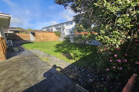 Photo of property in 2/2a Hutt Road, Manurewa, Auckland, 2102