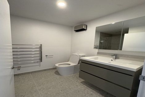 Photo of property in 2/21 Fairfield Avenue, Addington, Christchurch, 8024