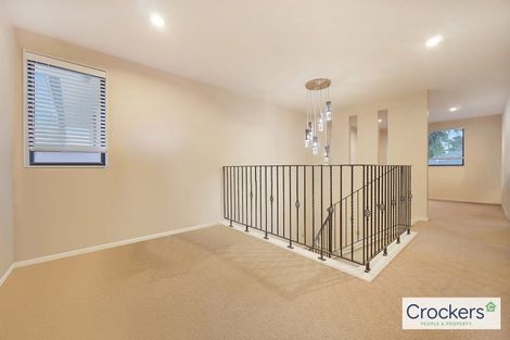 Photo of property in 2 Conti Drive, Flat Bush, Auckland, 2019