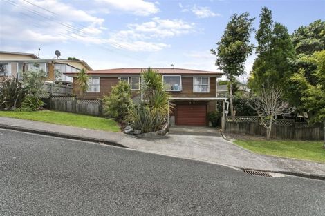 Photo of property in 1/1 Cushla Place, Massey, Auckland, 0614