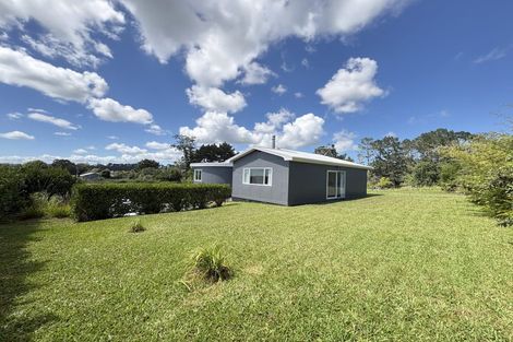 Photo of property in 619 State Highway 16, Kumeu, 0891