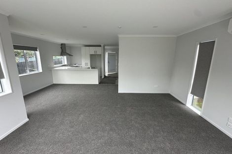 Photo of property in 35 Royston Street, Rosehill, Papakura, 2113