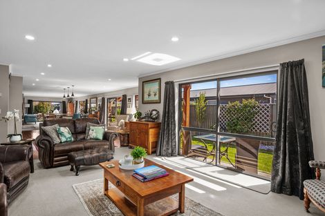 Photo of property in 23 Albert Drive, Clyde, 9330