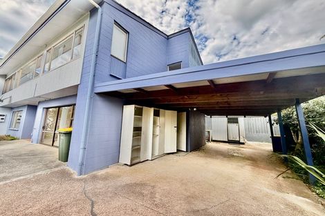 Photo of property in 2/48 Mayfair Crescent, Mairangi Bay, Auckland, 0630