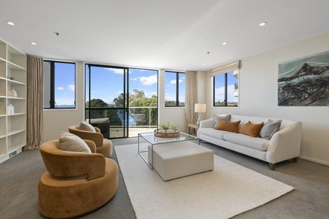 Photo of property in 4/5d The Promenade, Takapuna, Auckland, 0622