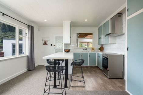 Photo of property in 39 Kauri Street, Ravensbourne, Dunedin, 9022