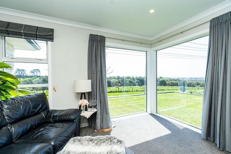 Photo of property in 3 Olly Close, Grandview Heights, Hamilton, 3200