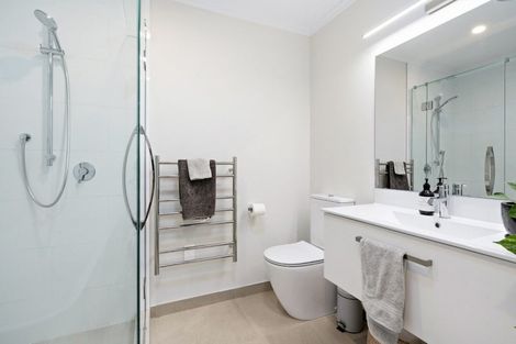 Photo of property in 26 Marine Parade, Hobsonville, Auckland, 0616