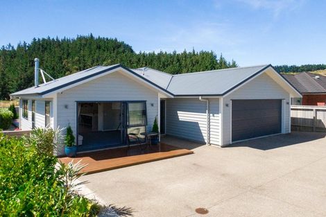 Photo of property in 9 Weatherdeck Close, Whitby, Porirua, 5024