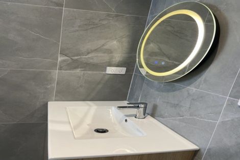 Photo of property in 3 Skua Road, Hobsonville, Auckland, 0616