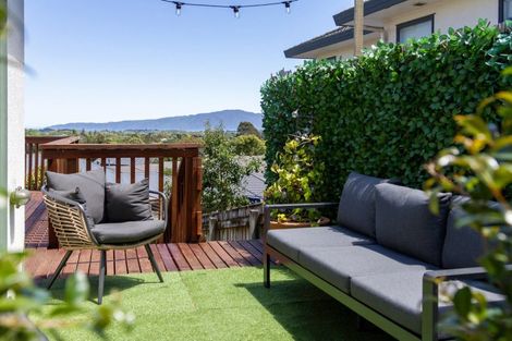 Photo of property in 56 Kakariki Grove, Waikanae, 5036