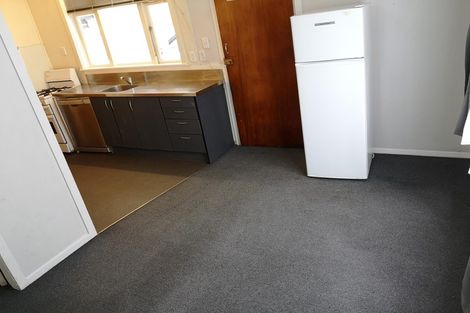 Photo of property in 76 Mcalpine Avenue, Mount Cook, Wellington, 6011