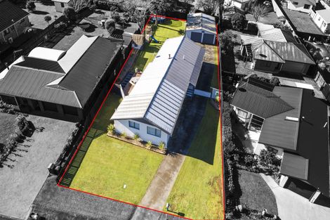 Photo of property in 11 Coolen Place, Tuakau, 2121