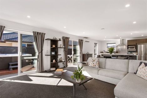 Photo of property in 50 Cairnbrae Drive, Prebbleton, 7604