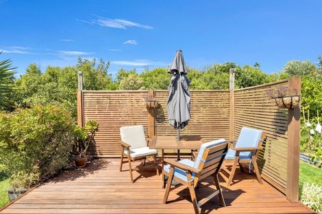 Photo of property in 13 Ross Street, Marton, 4710