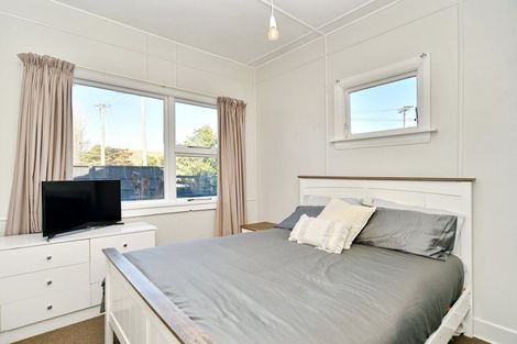 Photo of property in 16 Falcon Street, New Brighton, Christchurch, 8061