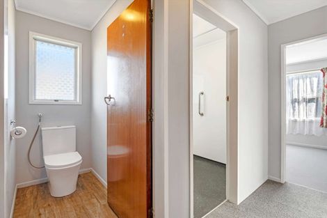 Photo of property in 7 Gloag Street, Waverley, 4510