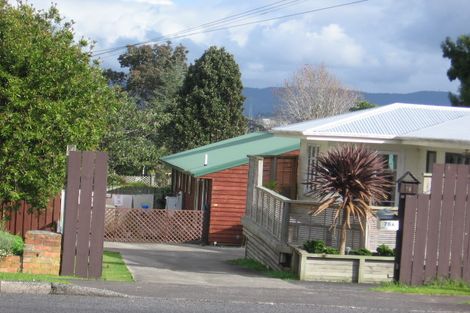 Photo of property in 76 Taikata Road, Te Atatu Peninsula, Auckland, 0610