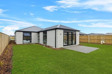 Photo of property in 15 Herridge Street, Woodend, 7691