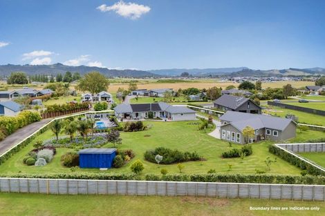 Photo of property in 10 Austin Drive, Whitianga, 3510