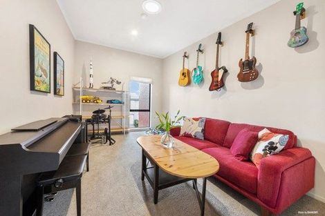 Photo of property in 10 Peihana Road, Hobsonville, Auckland, 0616