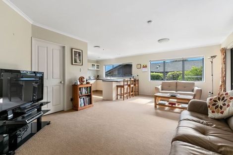 Photo of property in 6 Columbia Place, Albany, Auckland, 0632