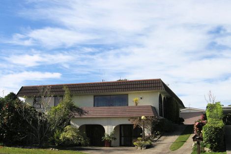Photo of property in 18 Clivedene Street, Matua, Tauranga, 3110