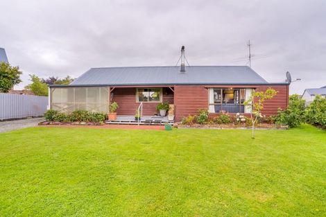 Photo of property in 17 Niddry Crescent, Winton, 9720