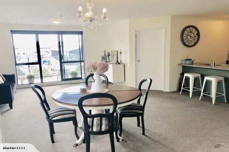 Photo of property in 65b Mountain Road, Mangere Bridge, Auckland, 2022