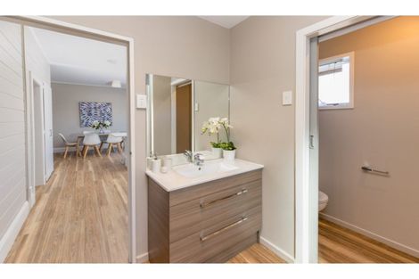 Photo of property in 74 Cumnor Terrace, Woolston, Christchurch, 8023