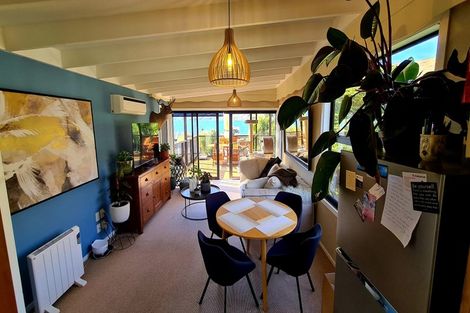 Photo of property in 157 Kent Street, Kingston, Athol, 9793