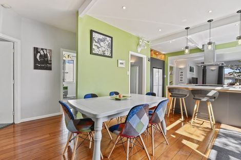 Photo of property in 11 Totara Avenue, Pukekohe, 2120