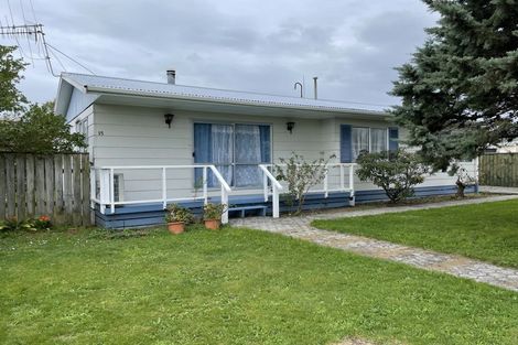 Photo of property in 15 Guy Avenue, Levin, 5510