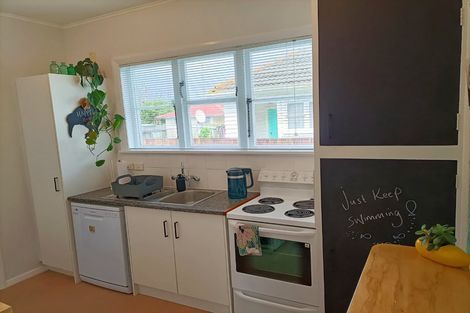 Photo of property in 34 Athlone Crescent, Boulcott, Lower Hutt, 5011