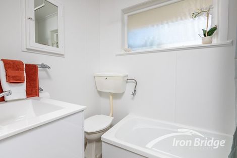 Photo of property in 4/6 Ruahine Street, Trentham, Upper Hutt, 5018