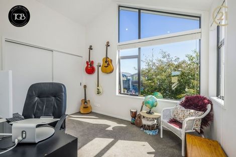Photo of property in 3 Courage Road, Papakura, 2110