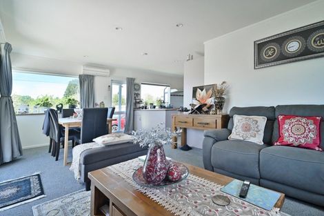 Photo of property in 25 Watson Road, Karamu, Hastings, 4172