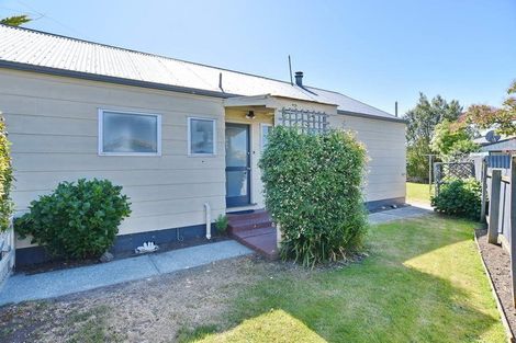 Photo of property in 69 Kowhai Avenue, Rangiora, 7400