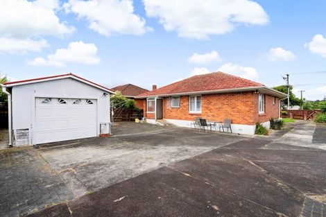 Photo of property in 26 Rosier Road, Glen Eden, Auckland, 0602