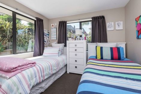 Photo of property in 59 Litten Road, Cockle Bay, Auckland, 2014