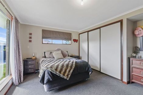 Photo of property in 55 Oriana Crescent, Hornby, Christchurch, 8042