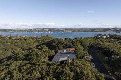 Photo of property in 3 Bush Point Road, Kerikeri, 0294