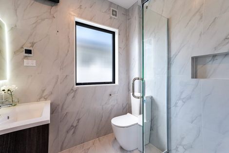 Photo of property in 21a Glenvar Road, Torbay, Auckland, 0630