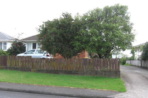 Photo of property in 48 Vera Road, Te Atatu South, Auckland, 0610