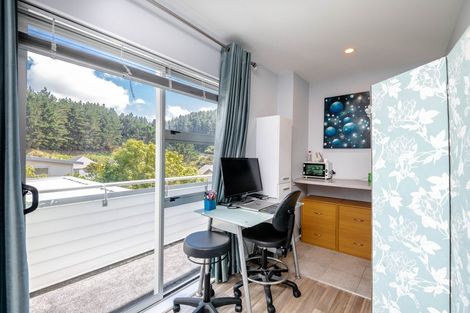 Photo of property in 7 Winsley Terrace, Churton Park, Wellington, 6037