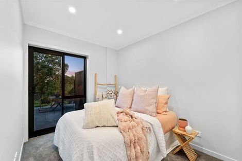 Photo of property in 16 Beach Road, Hobsonville, Auckland, 0616