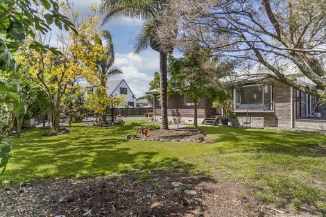 Photo of property in 11 Emery Place, Papamoa Beach, Papamoa, 3118